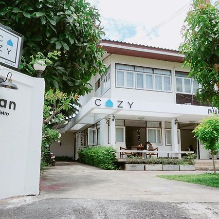 Cozy By Funwahn Bed & Breakfast Chiang Mai Luaran gambar