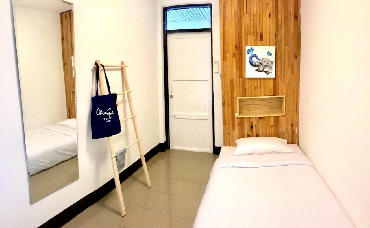 Cozy By Funwahn Bed & Breakfast Chiang Mai Luaran gambar