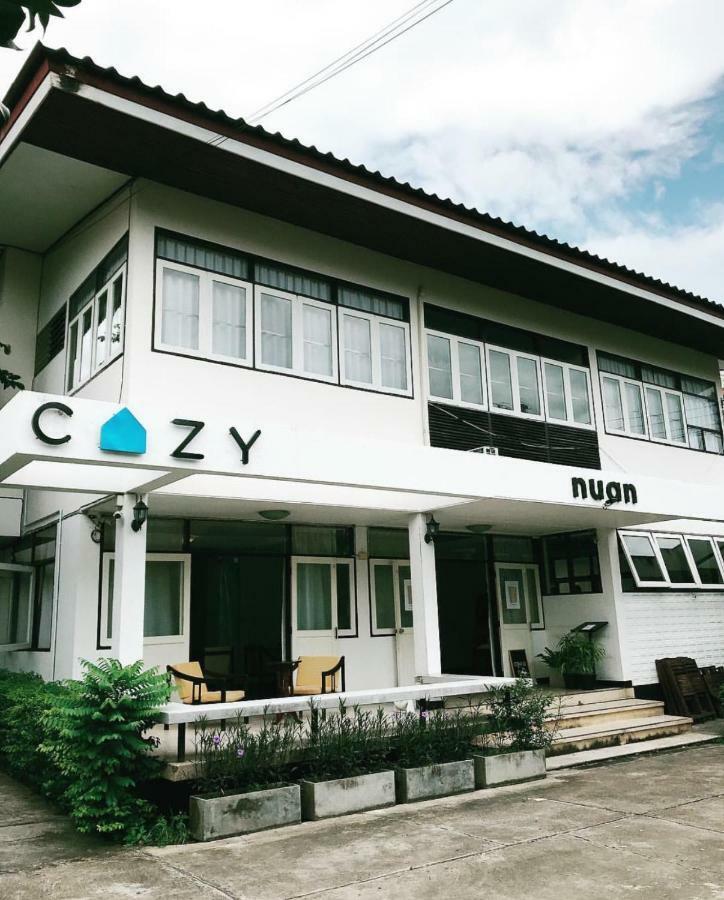 Cozy By Funwahn Bed & Breakfast Chiang Mai Luaran gambar